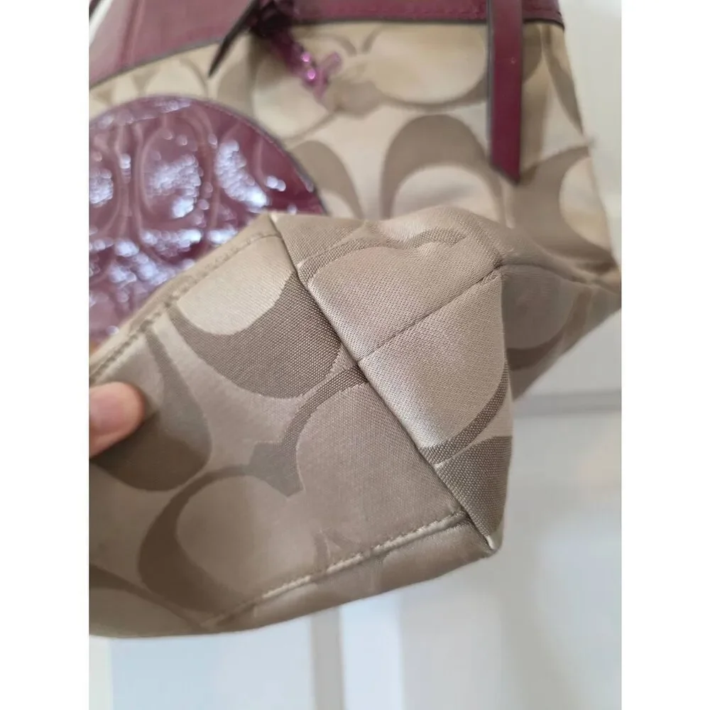 Coach Logo Laura Berry Purse Tote Shoulder Handbag